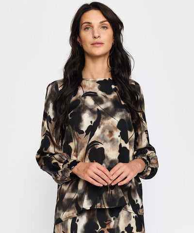 Svart mönstrad blus