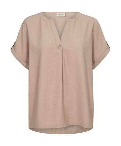 blus i beige med kort ärm