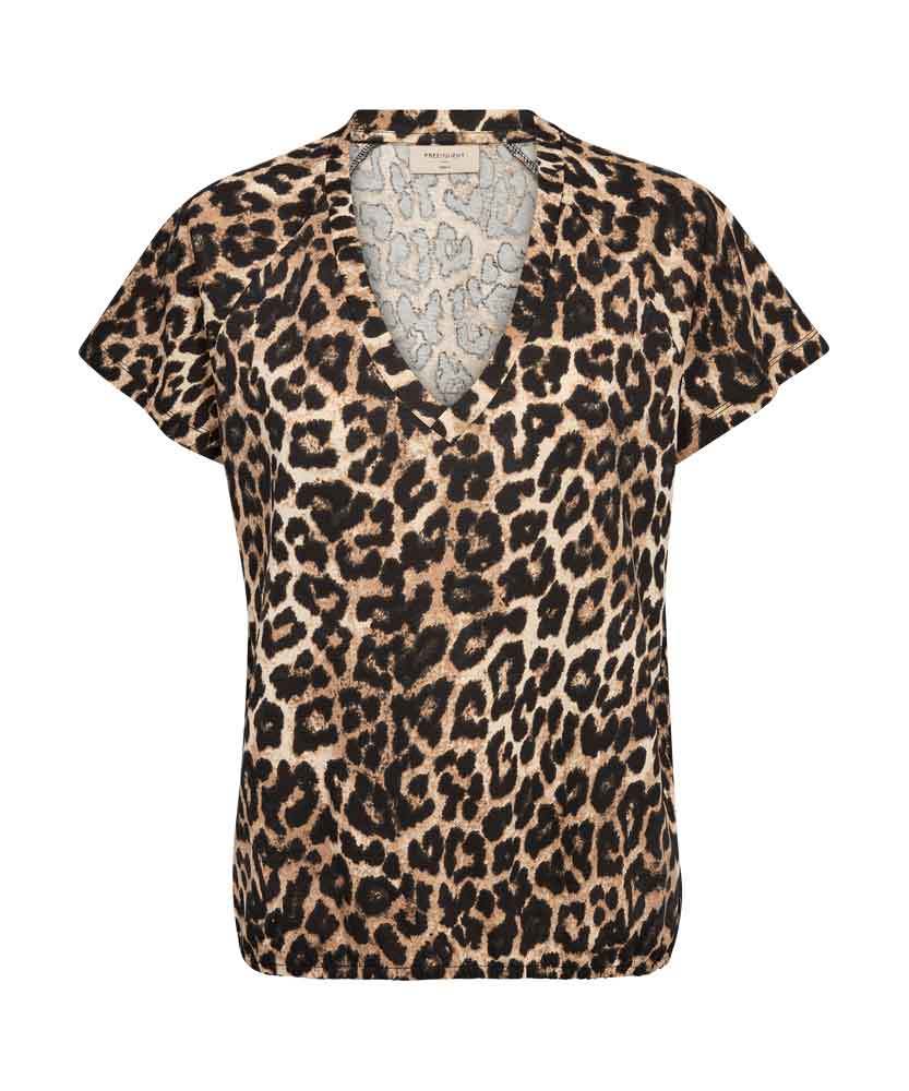 v-ringad leo t-shirt