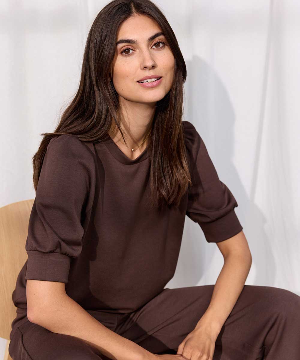 BANU 83 Topp - Brun