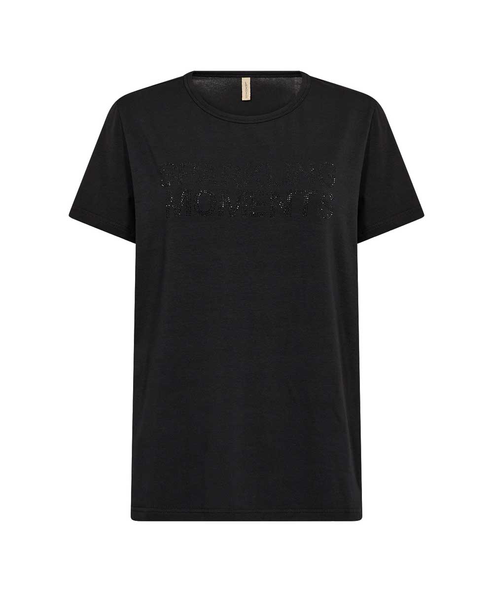svart t-shirt