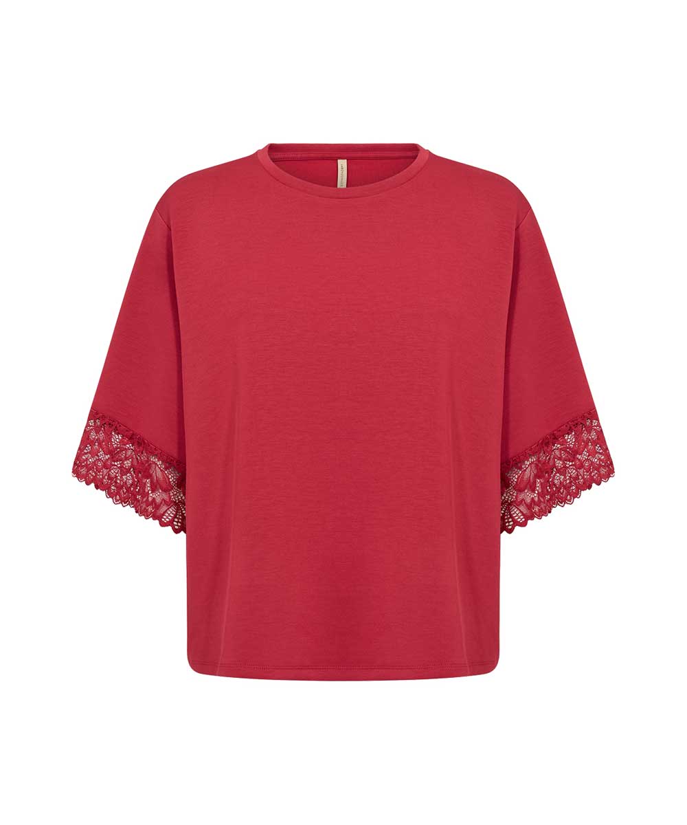 Röd t-shirt med spets
