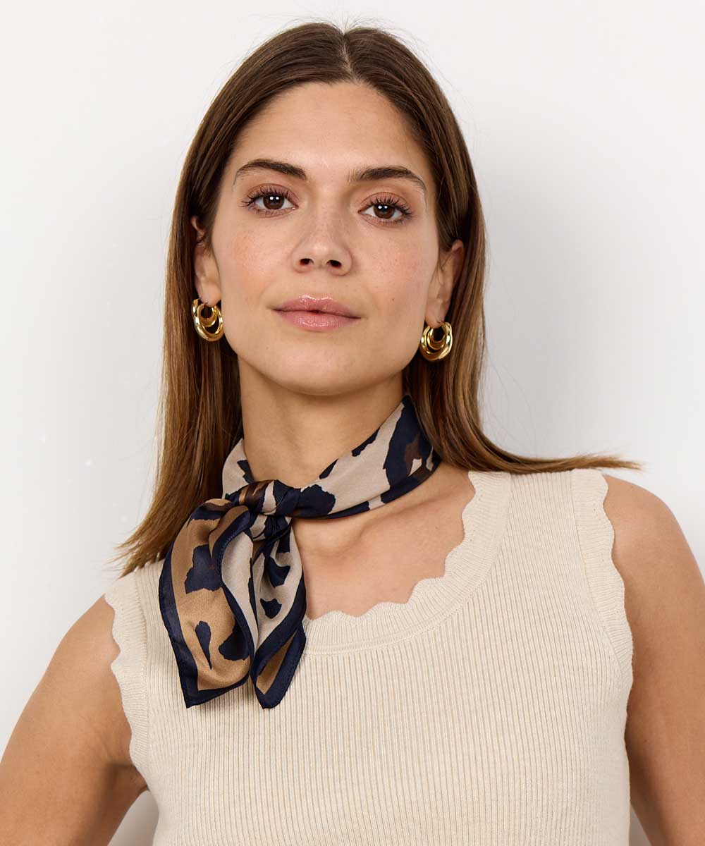 Brun leomönstrad scarf
