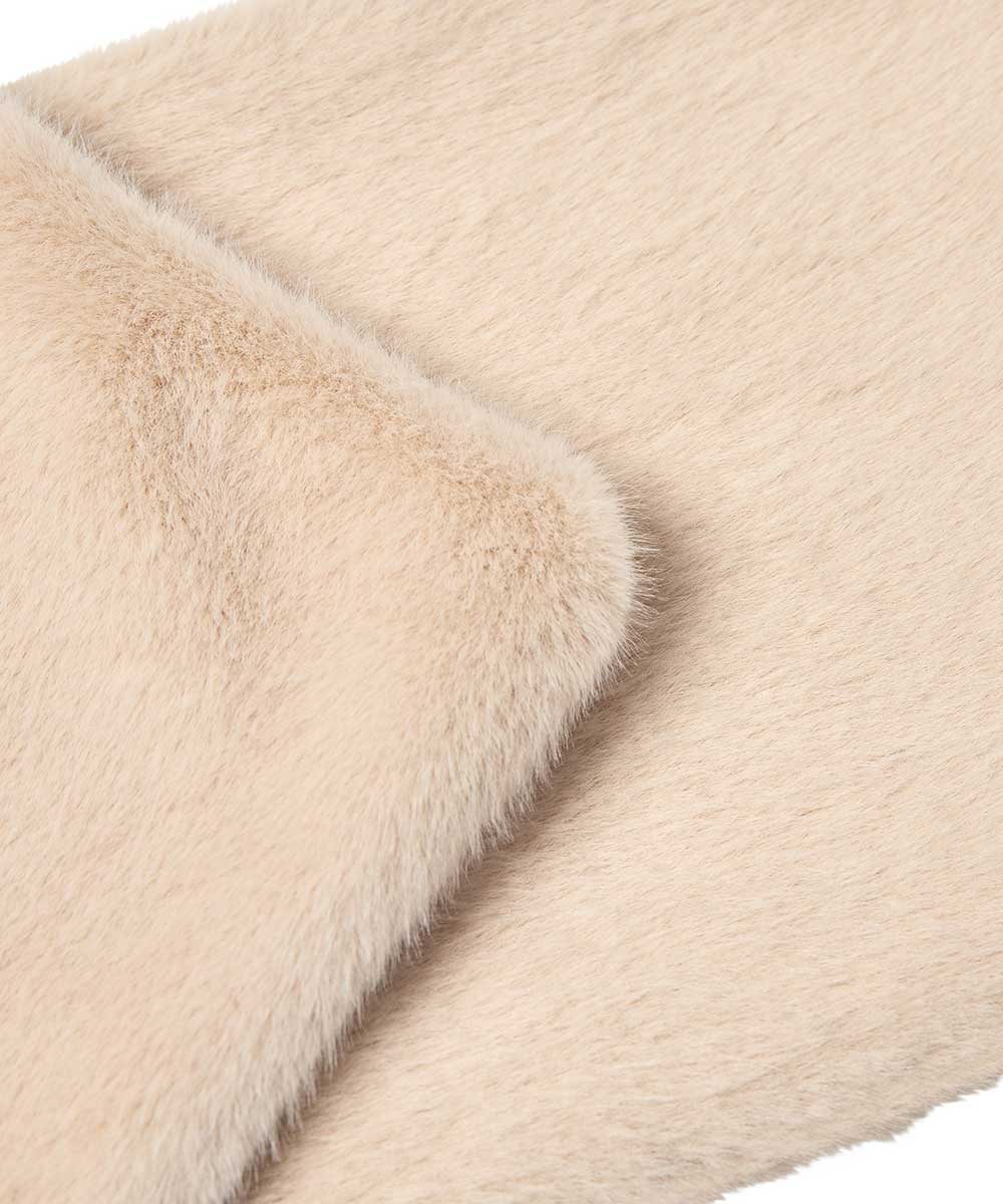 detaljer sandfärgad halsduk