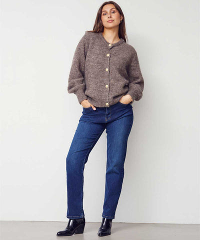 Modell i jeans