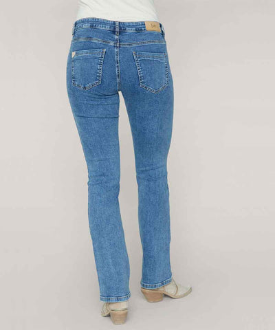 utsvängda jeans baksida