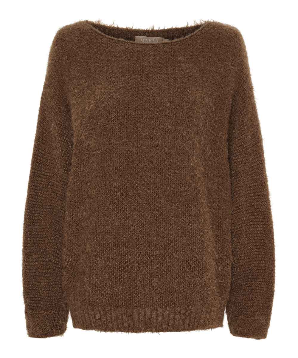 Brun stickad tröja