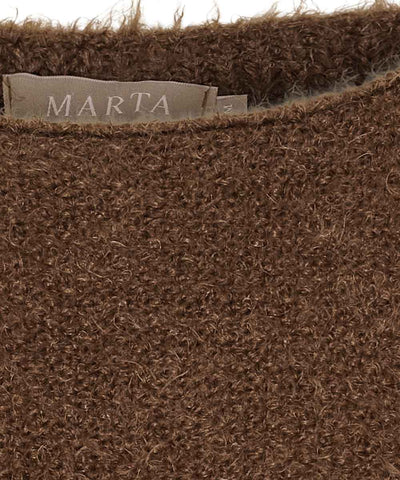 detaljer brun tröja