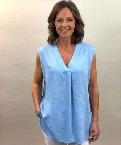 Blå blus utan ärm