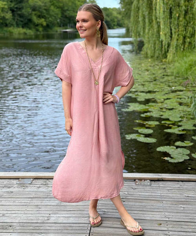 Rosa klänning
