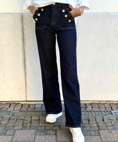 rak jeans med guldknappar