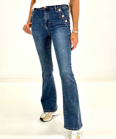Jeans med knappar