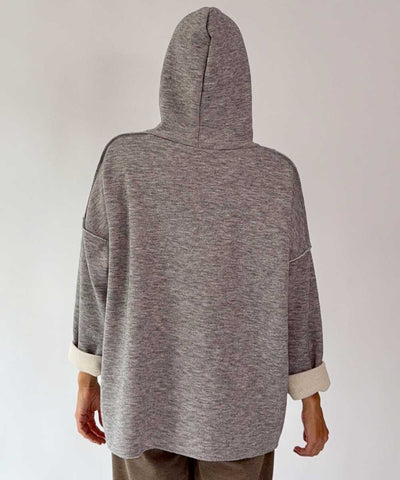 grå hoodie bak