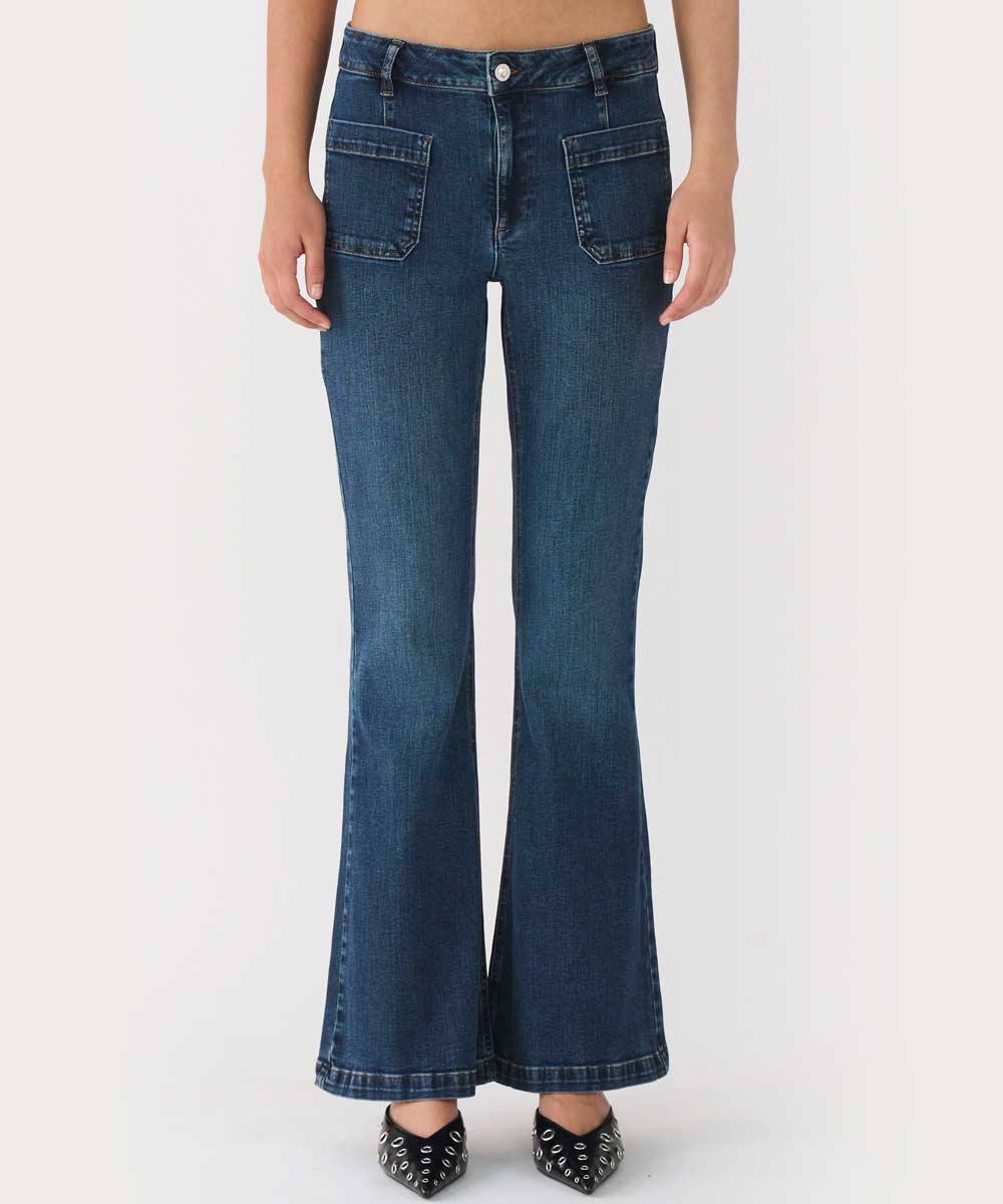 Bootcut jeans