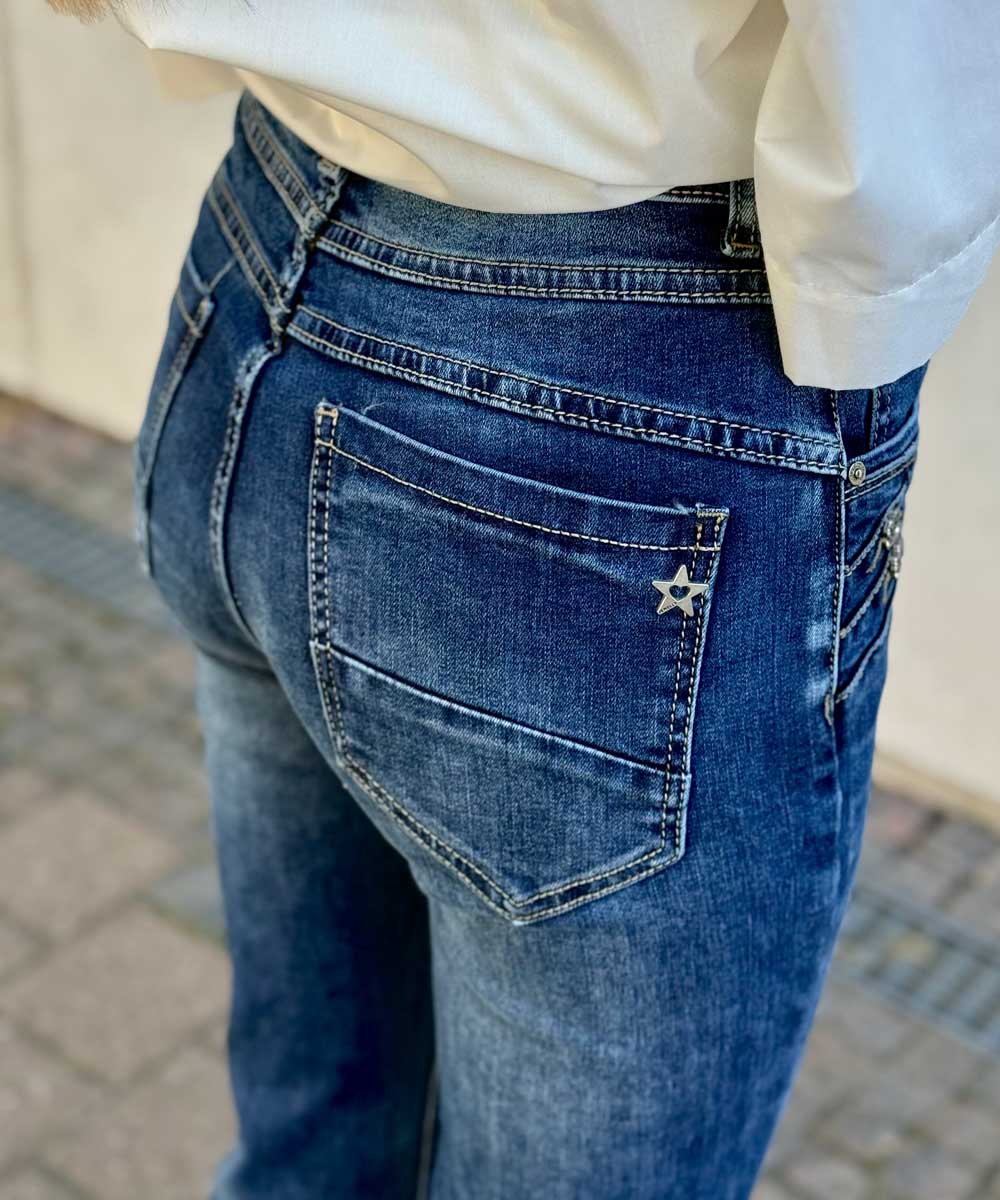 detaljer jeans baksida