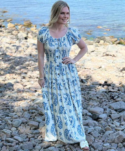 Vit och blå klänning