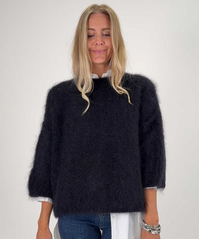 Svart mohair tröja