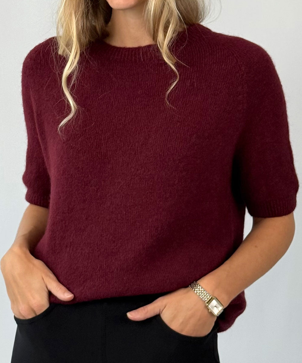 vinröd mohair