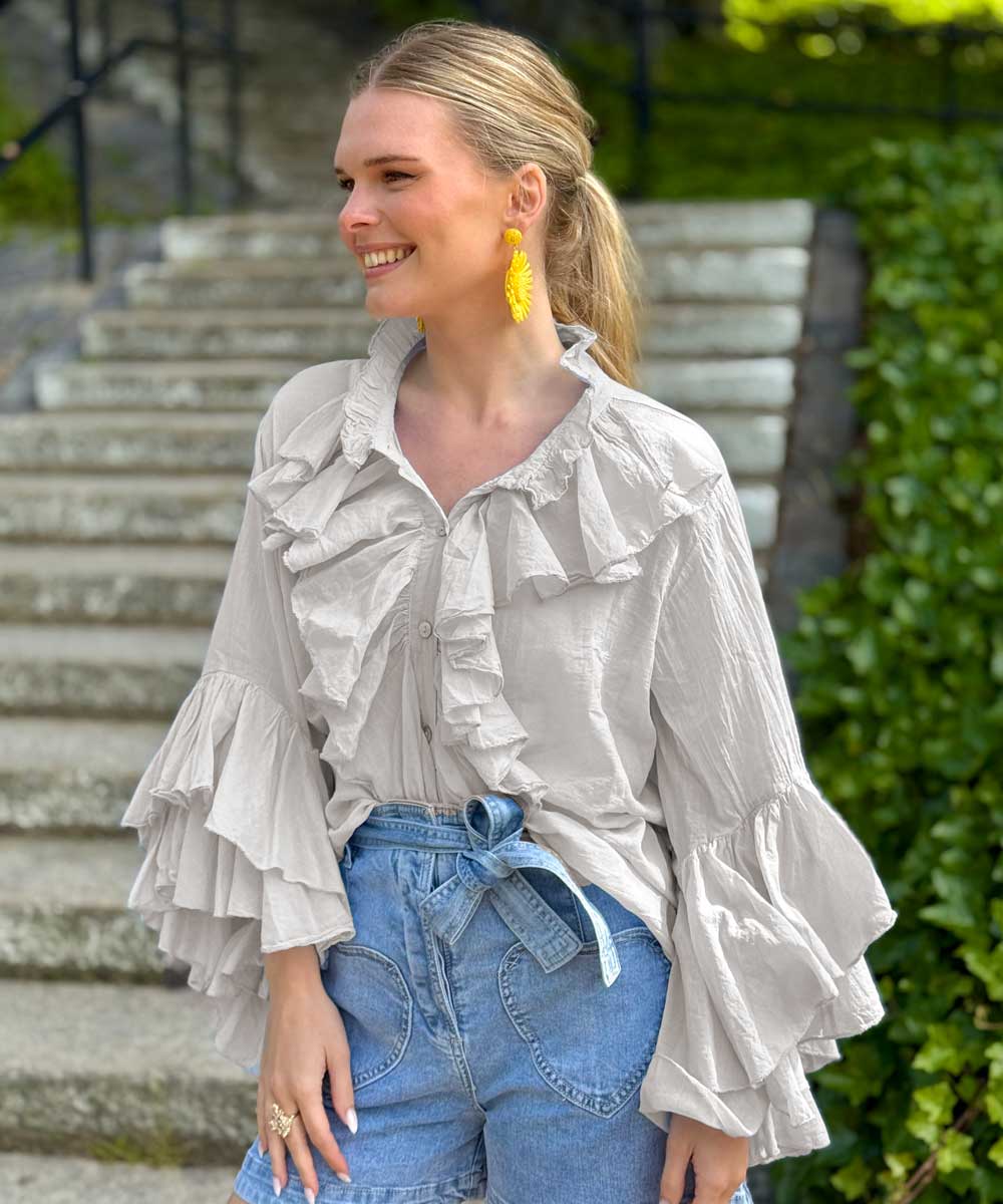 Beige blus