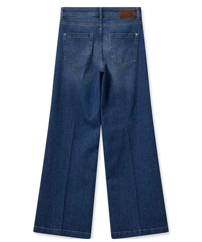 blåa vida jeans bak