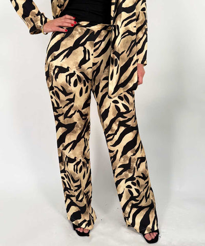 byxa med zebramönster