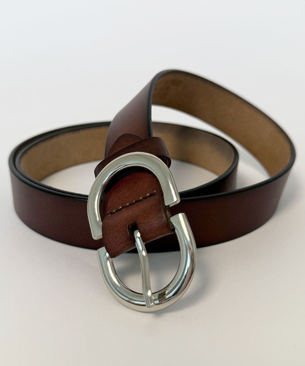 Brunt bälte med silver