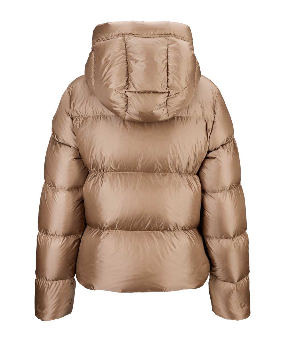 beige jacka baksida