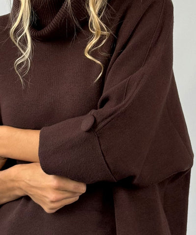 detaljer brun polo