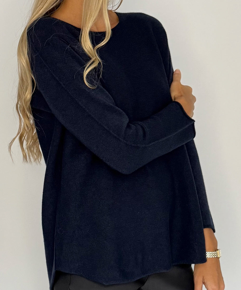 detaljer blå tröja