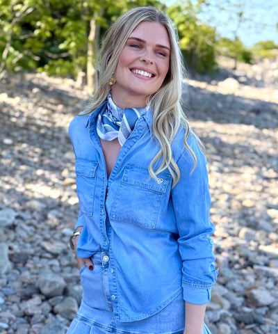 Jeanskjorta