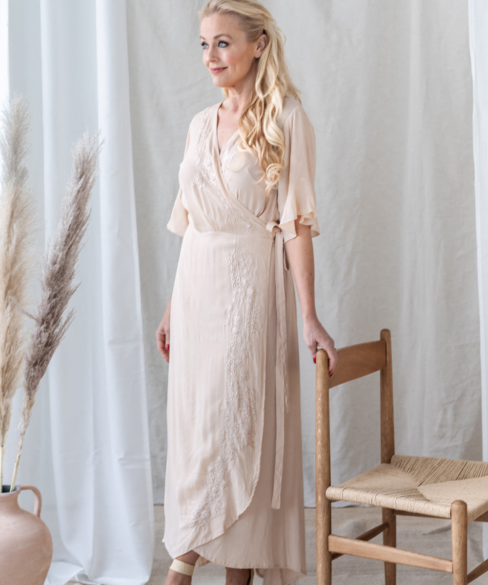 WRAP Omlottklänning - Beige